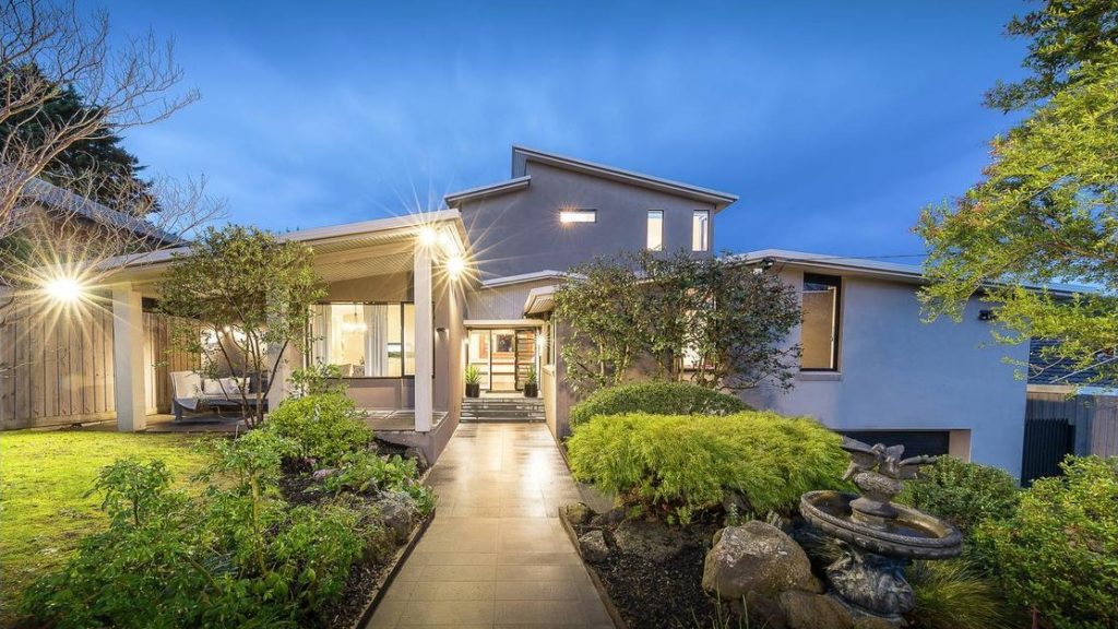 36 Moselle Street, Mont Albert North Beckett Property East