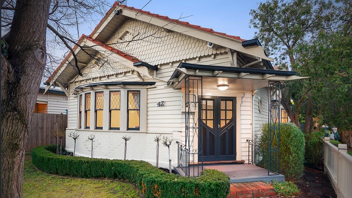 42 Woolhouse Street, Northcote