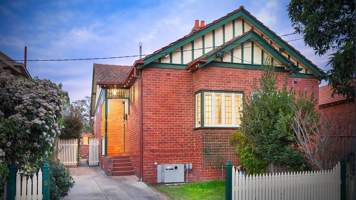 5 Childers Street, Kew