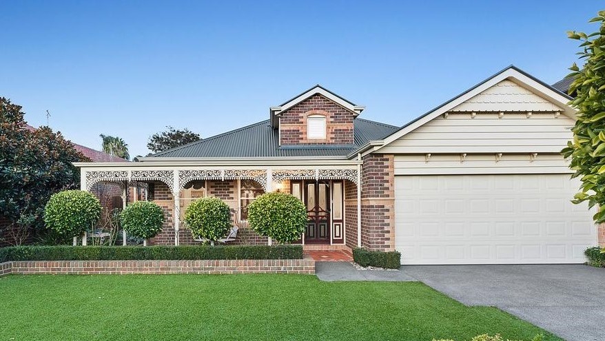 6 Prospect Grove, Black Rock