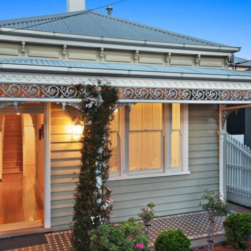 10 Dover Road, Williamstown