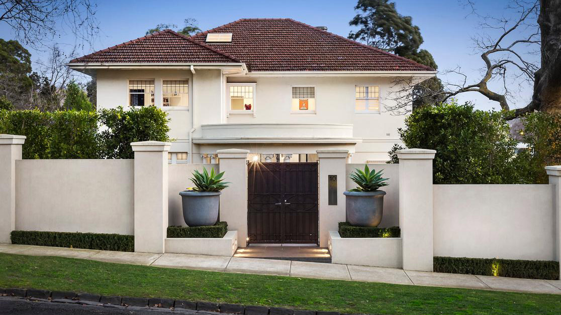 10 Struan Street, Toorak