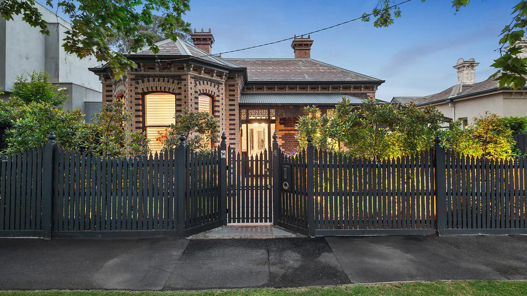 4 Belmont Avenue, Kew