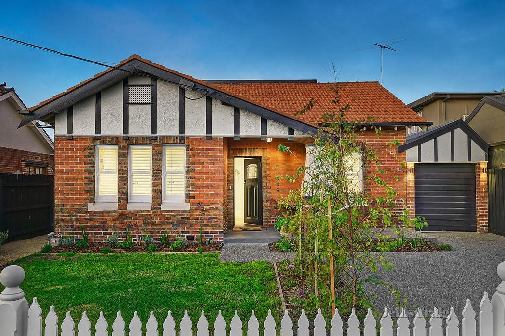 10 Lockwood Avenue, Brighton East