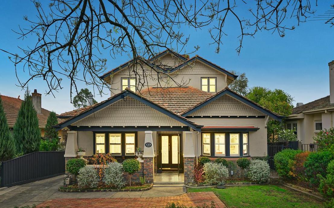 30 Silverdale Road, Eaglemont