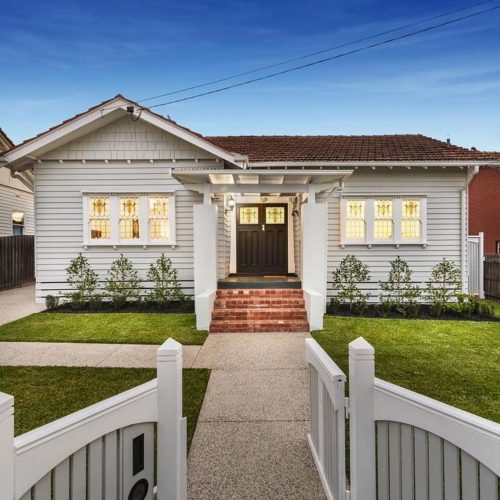 7 McCarron Parade, Essendon